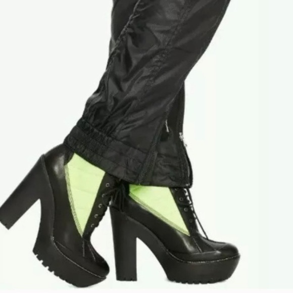 Ralph Lauren Boots Hester Platform Neon Green And Black Lace Up Chunky Boots